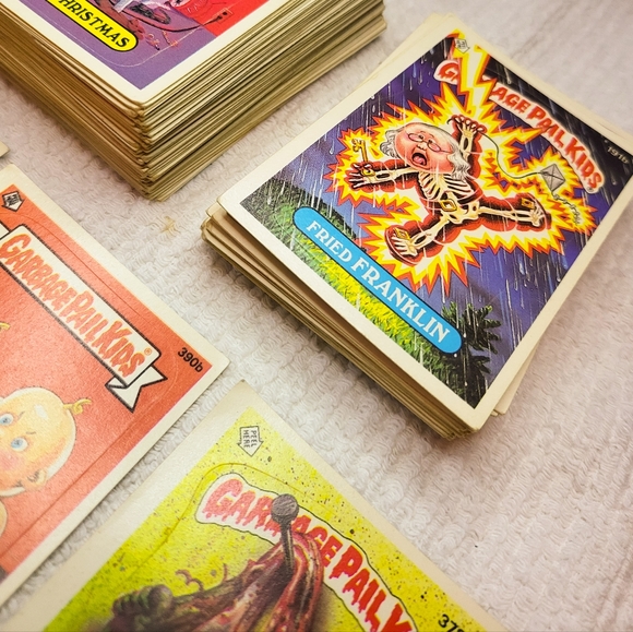 VINTAGE LOT OF 177 GARBAGE PAIL KIDS CARDS!! - Picture 4 of 16